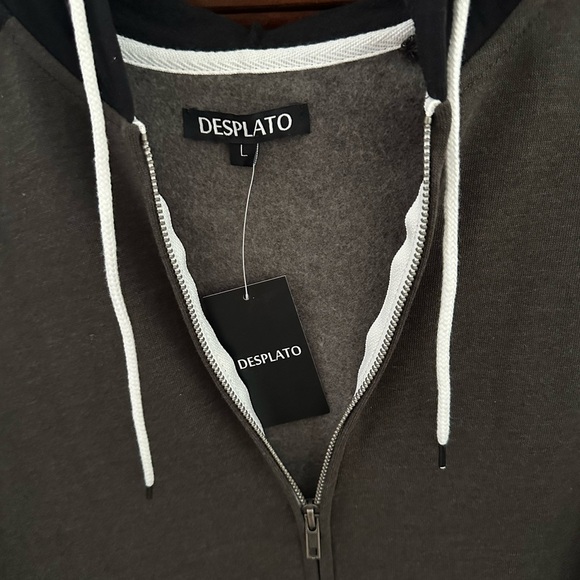 Men's Black and Gray full zip up workout jacket with hoodie. New - Picture 3 of 7